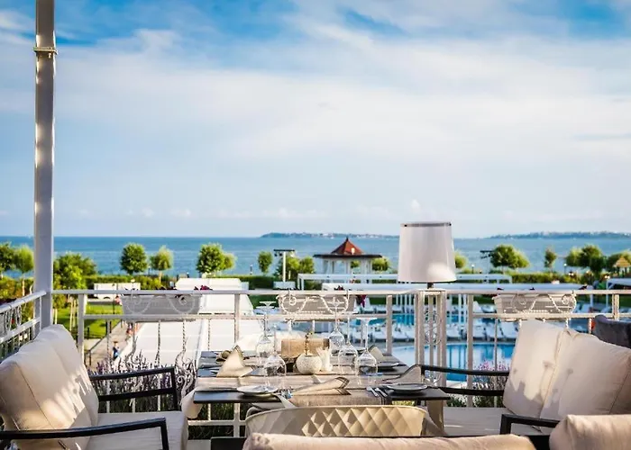 Seaside Serenity - Premier Appartement