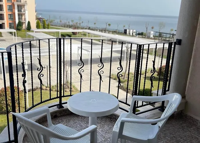 Seaside Serenity - Premier Lägenhet Sveti Vlas